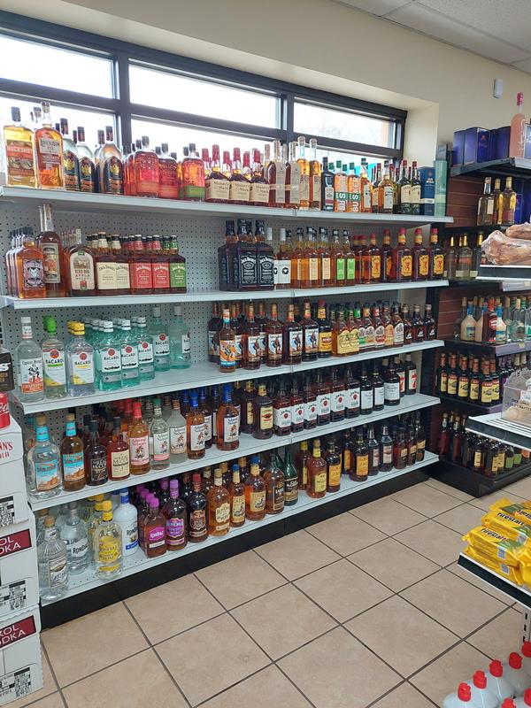 Pell Lake Mobil Genoa City, WI